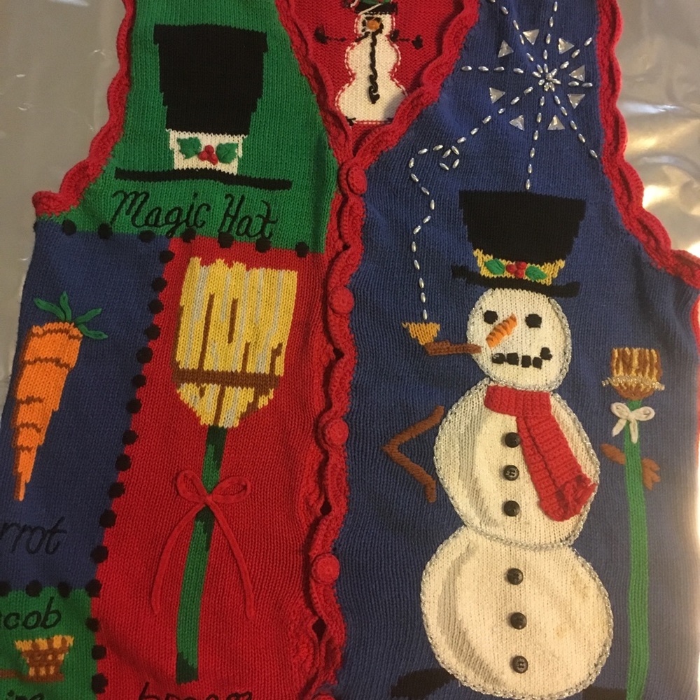 Eagle’s Eye Collectibles Christmas Sweater Vest